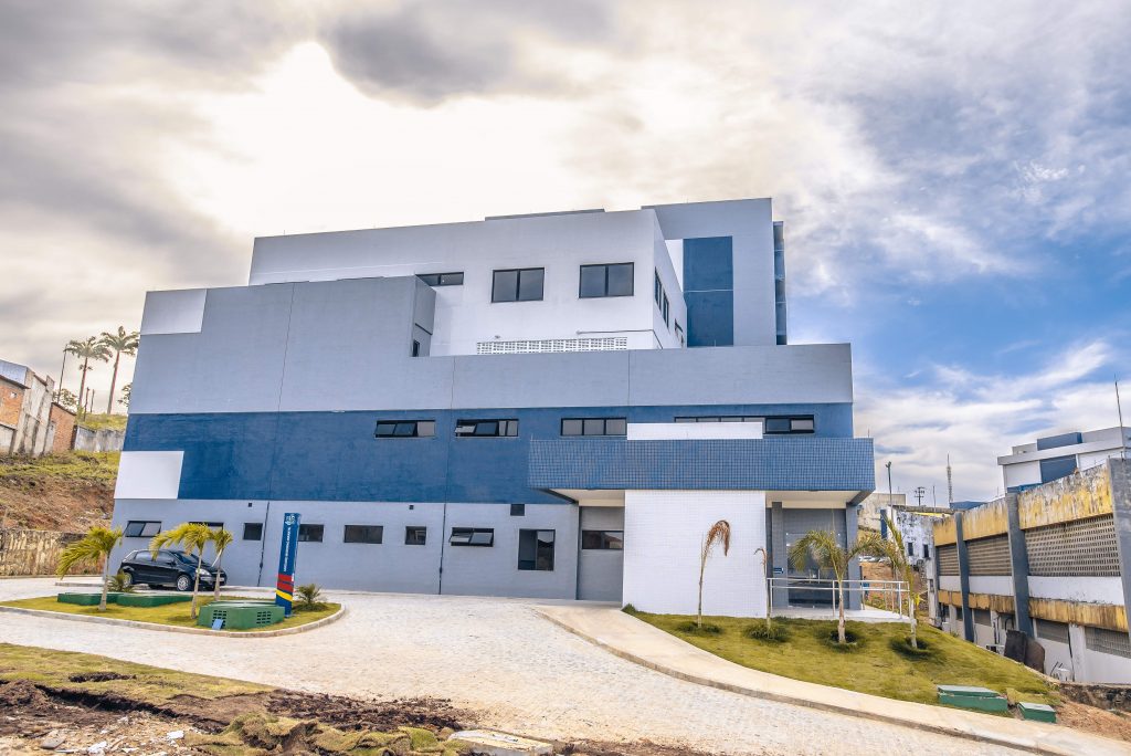 Execução do prédio materno-infantil do Hospital Universitário de Sergipe