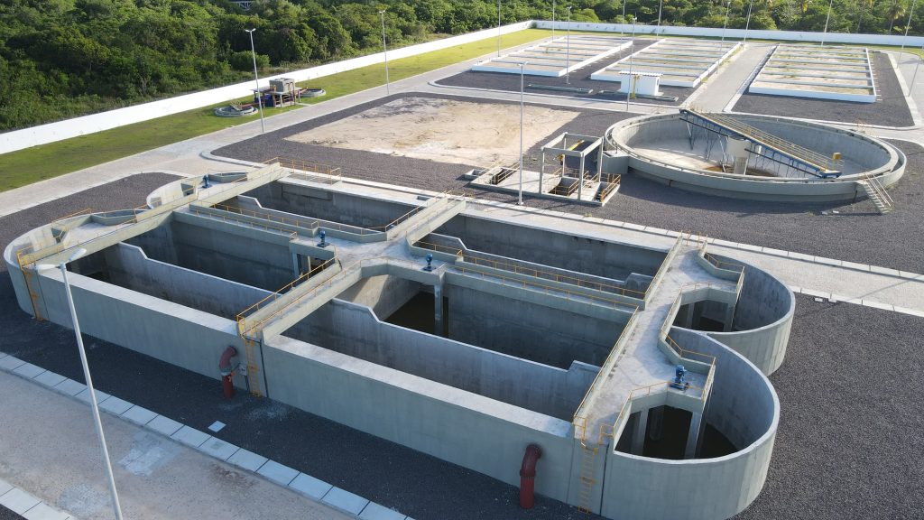 Execução da obra do subsistema Jabotiana de estação de tratamento de esgoto